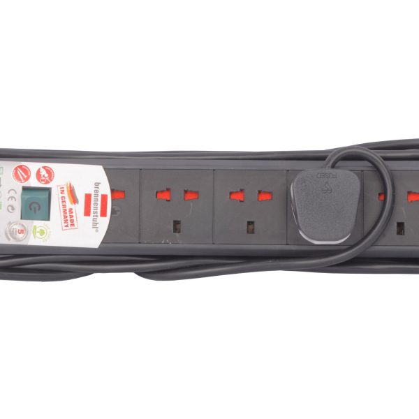 Extension Socket Universal 5-way 3m